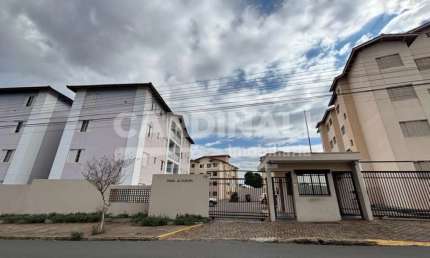 Apartamento com 3 dormitórios sendo 1 suíte no Nova Sta. Paula em São Carlos