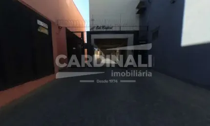 Apartamento com dois dormitórios na av. carlos botelho próximo portaria usp, entre av. são carlos (ônibus ufscar) e praça da xv