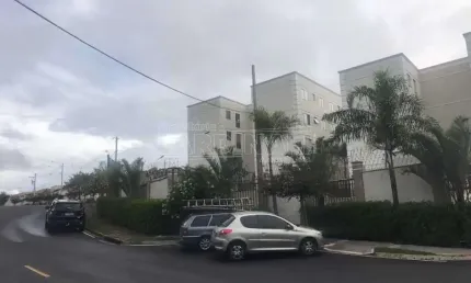 Apartamento com 2 dormitórios no Jardim Quitandinha próximo ao SENAI em Araraquara