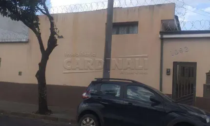 Casa com 4 quartos à venda na Rua Treze De Maio, Próximo Ao Restaurante Do Cidinho - Ao Lado Da Drogaven, 1082, Vila Xavier (Vila Xavier), Araraquara