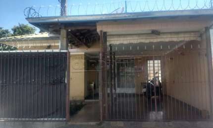 Casa com 3 quartos à venda na Rua Cesar Dacorso Filho, 1293, Vila Carmem, São Carlos