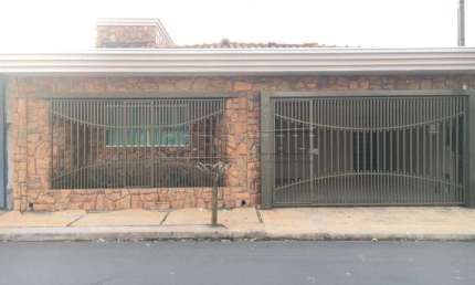 Casa com 3 quartos à venda na Rua Ricardo de Assis Pereira, 781, Jardim Ipanema, São Carlos