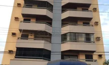 Apartamento com 2 quartos para alugar na Rua Expedicionários Do Brasil, 01° Andar, 2030, Centro, Araraquara