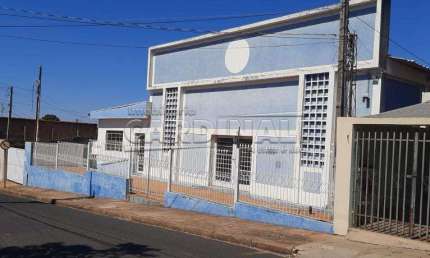 Barracão / Galpão / Depósito à venda na Rua Primeiro De Maio, Clube Palmeirinha, 441, Vila Xavier (Vila Xavier), Araraquara