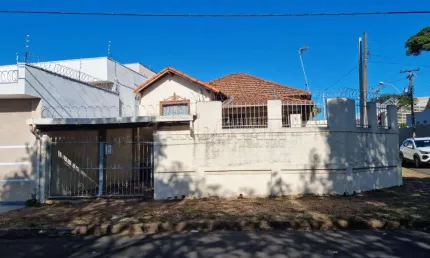 Casa com 3 quartos à venda na Rua José Benetti, 05, Vila Prado, São Carlos