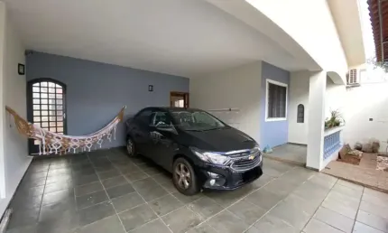 Casa com 3 quartos à venda na Rua Virgílio Pozzi, 111, Jardim Santa Paula, São Carlos