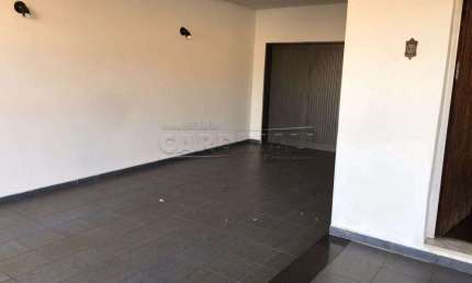 Casa com 3 quartos à venda na Rua Dom Pedro II, 660, Vila Monteiro (Gleba I), São Carlos