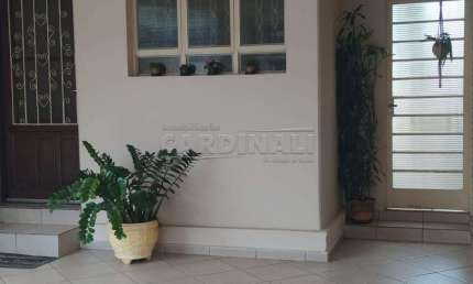 Casa com 2 quartos à venda na Avenida Sallum, 472, Vila Prado, São Carlos