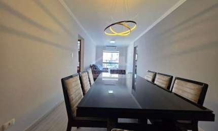 Apartamento MOBILIADO no Canto do Forte, 2 dormitórios, sacada, só na imbiliária em Praia Grande.