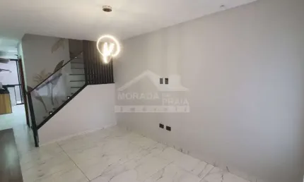Sobrado com acabamento fino no Caicara, 2 dormitórios, confira em Praia Grande.