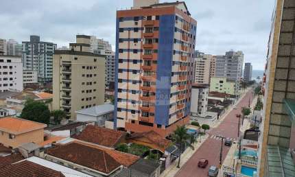 Cobertura TRIPLEX na Vila Tupi, 4 dormitórios, piscina, confira na imobiliária em Praia Grande.