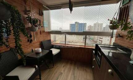 Apartamento na Ocian, 2 Dormitórios, 1 suíte, Sacada Gourmet Lazer Completo