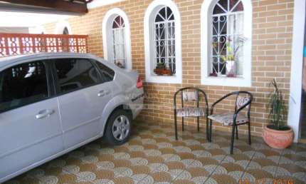 Casa no Canto do Forte, 2 Dormitórios ,1 Suíte e 2 Vagas, Só na Imobiliária em Praia Grande.