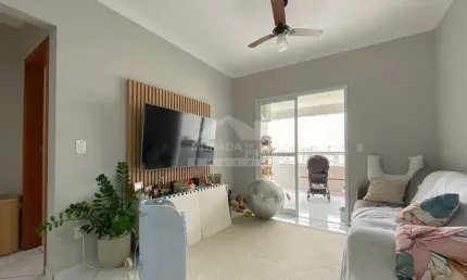 Apartamento semi mobiliado, 2 dormitórios, sacada, só na imobiliária em praia grande.