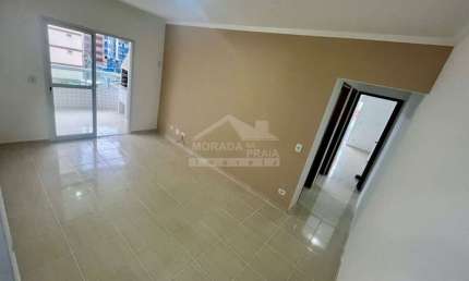 Apartamento na Ocian, com 2 suítes, varanda gourmet. Confira na Imobiliária em Praia Grande.