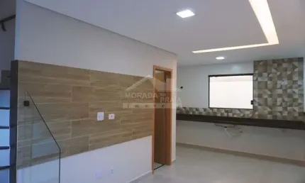 Sobrado em condomínio fechado na mirim, 2 dormitórios, confira em praia grande.
