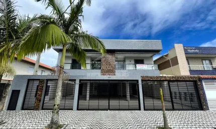 Sobreposta no jardim samambaia novinha, 2  dormitórios. só na imobiliária em praia grande.
