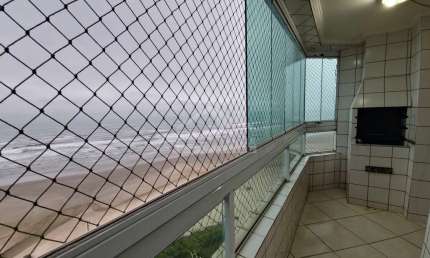 Apartamento FRENTE AO MAR no Caiçara, 2 Dormitórios, Confira na Imobiliária em Praia Grande.