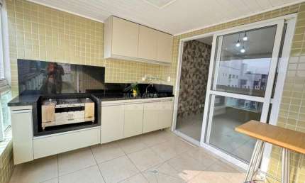 Apartamento SEMI MOBILIADO no Forte, 2 suítes, terraço gourmet, lazer, confira em Praia Grande.