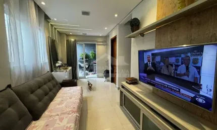 Sobrado TRIPLEX em Condomínio, 2 Suites só imobiliária em Praia Grande.