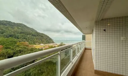 Apartamento alto padrão, com 4 dormitórios e vista mar, no bairro do canto do forte