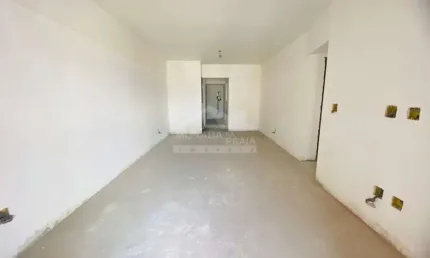 Apartamento alto padrão na guilhermina. confira na imobiliária em praia grande.