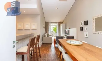 Apartamento residencial belíssimo em Condomínio de frente a praia, 2 dorms (1 suíte com closet e varanda) Enseada -Guarujá- SP