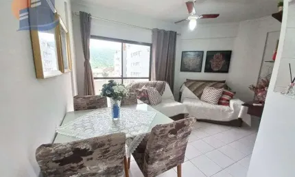 Excelente localização apenas 500 metros da praia enseada guarujá