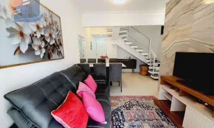 Excelente Cobertura Duplex - 100 metros da Praia  Reformada, sofisticamente decorada.