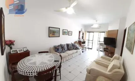 Amplo Apartamento Apenas 150 Metros da Praia Enseada
