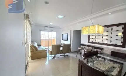 Cobertura Reformada Lado Praia Região dos Restaurantes!