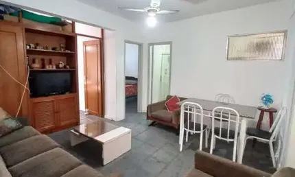 Região dos hotéis, 400 metros do mar - praia da enseada guarujá.