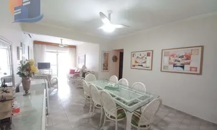 Ótima localização a 250 metros do mar - praia da enseada - guarujá