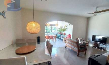 Cobertura Reformado Região dos Hotéis - Praia da Enseada - Guarujá!