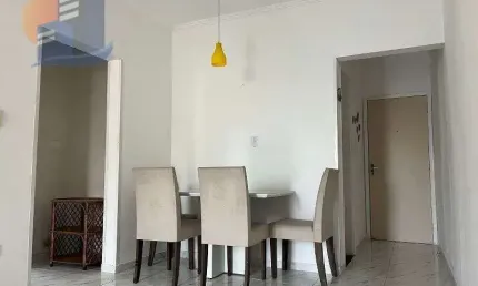 Ótima oportunidade apartamento de frente com sacada!