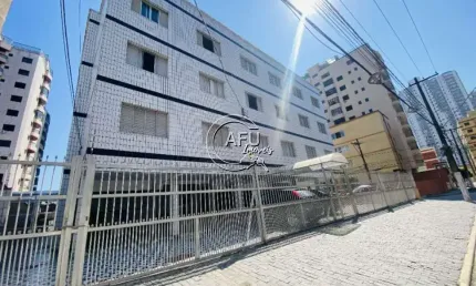 Kitnet para locação no Bairro Tupi 1 quadra da praia R$ 1.800,00
