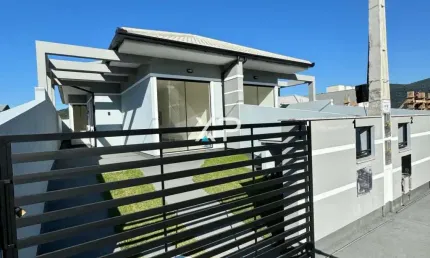 Casa com 2 quartos à venda na Servidão Albertina Clausen, 1, Forquilhas, São José