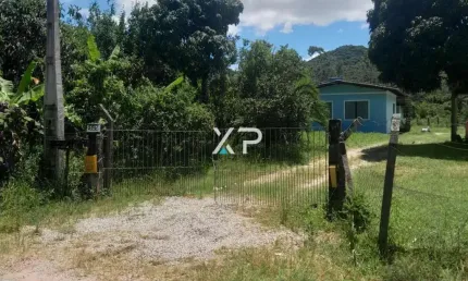 Casa no Ratones, 3 dormitórios, 1 banheiro, 1 vaga, terreno com 5.280m2  XP2448