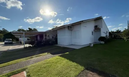 Casa com 3 quartos à venda na Avenida Paulo Roberto Vidal, 1, Bela Vista, Palhoça
