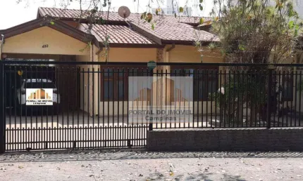 Casa com 3 dormitórios à venda, 271 m² por R$ 980.000,00 - Jardim Pacaembu - Campinas/SP