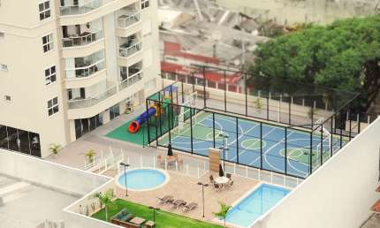 Vendo Apartamento - Todo Mobiliado - 3 quartos (1suíte + 2 quartos)-2 Vagas - Zona 07 - Maringá-PR.