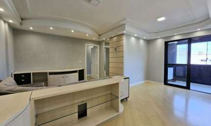 Apartamento com 3 dormitórios para alugar, 98 m² por R$ 5.589,85/mês - Portão - Curitiba/PR