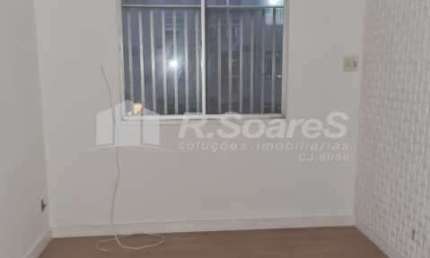 Apartamento com 2 quartos à venda na Estrada da Água Branca, Realengo, Rio de Janeiro, 55 m2 por R$ 185.000
