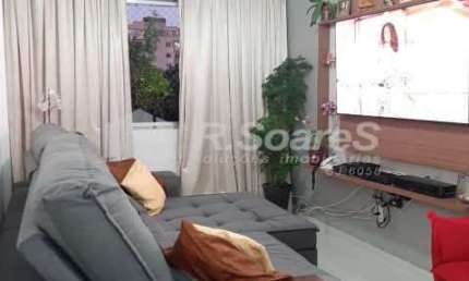 Apartamento com 2 quartos à venda na Rua Cândido Benício, Campinho, Rio de Janeiro, 62 m2 por R$ 230.000