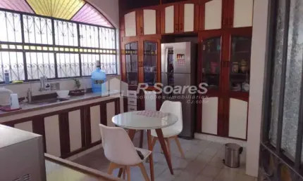 Casa com 3 quartos à venda na rua alagoinha, jardim sulacap, rio de janeiro, 200 m2 por r$ 890.000