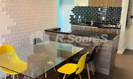 Apartamento com 2 quartos à venda na avenida cláudio besserman vianna, barra da tijuca, rio de janeiro, 77 m2 por r$ 450.000