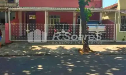 Casa com 3 quartos à venda na Rua Carinhanha, Magalhães Bastos, Rio de Janeiro, 165 m2 por R$ 525.000