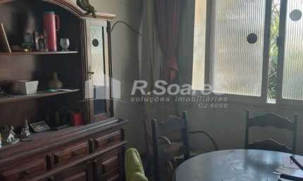 Casa com 2 quartos à venda na Rua das Rosas, Vila Valqueire, Rio de Janeiro, 150 m2 por R$ 700.000