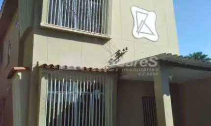 Casa com 2 quartos à venda na Rua das Camélias, Vila Valqueire, Rio de Janeiro, 184 m2 por R$ 550.000