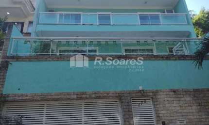 Casa em condomínio fechado com 4 quartos à venda na Rua Moacir dos Santos Lima, Vila Valqueire, Rio de Janeiro, 198 m2 por R$ 980.000